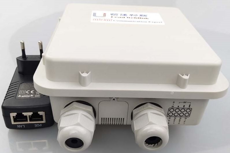 Hot Sales Outdoor Industrial Router Dual LAN 4G Lte CPE Router Outdoor CPE with VPN Function