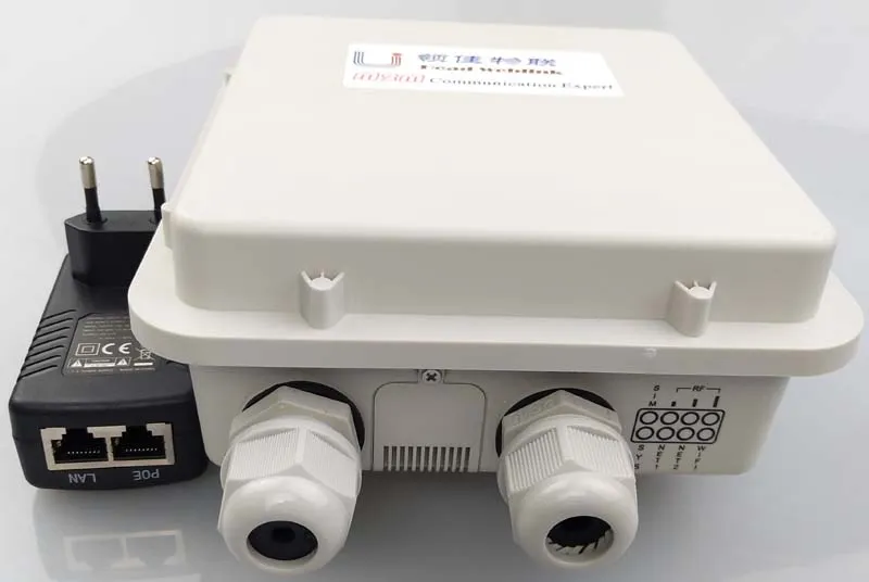 Waterproof IP67 Lte FDD Tdd 4G WiFi Outdoor CPE Router with SIM Card Slot, Router with Openwrt